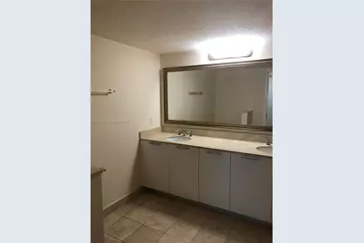1800 N Bayshore Dr #814, Miami, FL 33132 - Photo 35