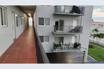 900 SW 84th Ave #301E, Miami, FL 33144 - Photo 9