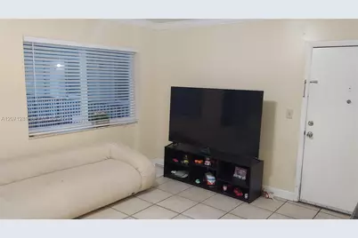 900 SW 84th Ave #301E, Miami, FL 33144 - Photo 3