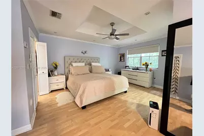 13249 NW 9 Ln, Miami, FL 33182 - Photo 33