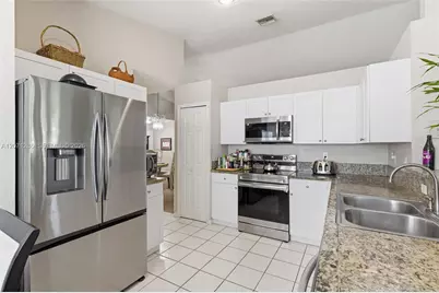 3211 NW 123 Ave, Coral Springs, FL 33065 - Photo 13