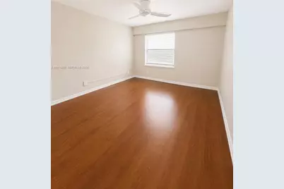 13450 SW 3rd St #404D, Pembroke Pines, FL 33027 - Photo 9