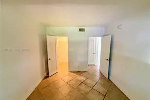 1460 NE 18th St, Fort Lauderdale, FL 33305 - Photo 13