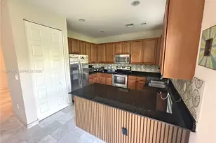 885 NE 191st St, Miami, FL 33179 - Photo 9