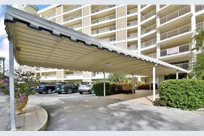 3090 N Course Dr #405, Pompano Beach, FL 33069 - Photo 23