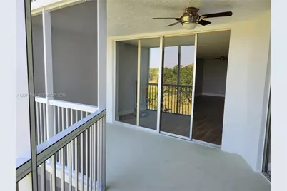 3090 N Course Dr #405, Pompano Beach, FL 33069 - Photo 11
