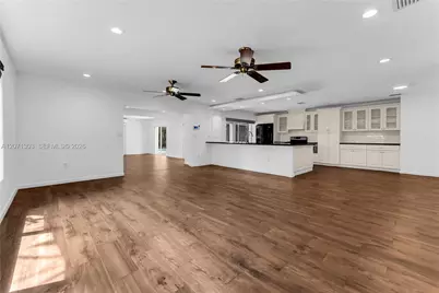 11890 SW 72nd Pl, Pinecrest, FL 33156 - Photo 7