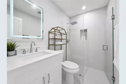 13710 SW 18th Ter, Miami, FL 33175 - Photo 13