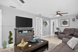 1633 Edith Esplande, Cape Coral, FL 33904 - Photo 25