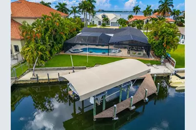 1633 Edith Esplande, Cape Coral, FL 33904 - Photo 3