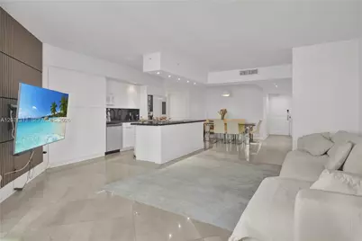 4775 Collins Ave #2908, Miami Beach, FL 33140 - Photo 5