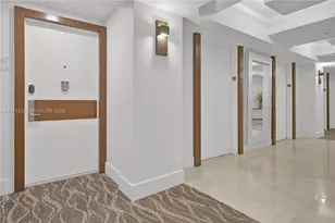 4775 Collins Ave, Miami Beach, FL 33140 - Photo 29