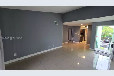 8787 NW 39th St, Sunrise, FL 33351 - Photo 3