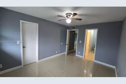 8787 NW 39th St, Sunrise, FL 33351 - Photo 7