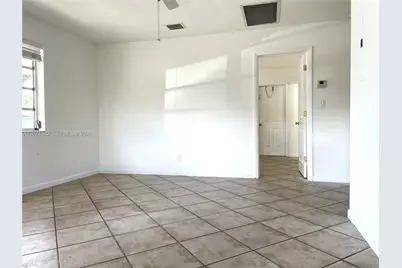 225 NW 23rd St #1, Wilton Manors, FL 33311 - Photo 5