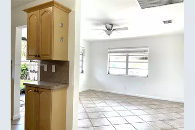 225 NW 23rd St #1, Wilton Manors, FL 33311 - Photo 7