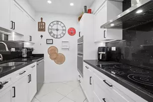 20355 NE 34th Ct, Aventura, FL 33180 - Photo 1