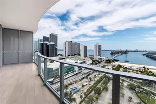 1400 Biscayne Blvd, Miami, FL 33132 - Photo 9