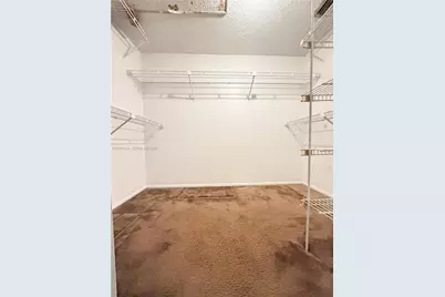 20035 NE 3rd Ct #6, Miami, FL 33179 - Photo 27