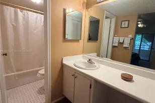 20035 NE 3rd Ct, Miami, FL 33179 - Photo 21