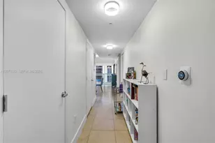 41 SE 5th St, Miami, FL 33131 - Photo 7