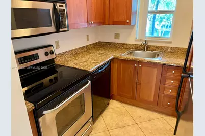4001 NE 21st Ave #203, Fort Lauderdale, FL 33308 - Photo 3