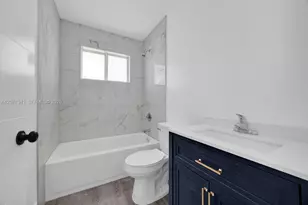 2770 NW 44th St, Miami, FL 33142 - Photo 19