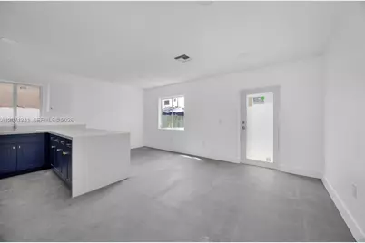 2770 NW 44 St, Miami, FL 33142 - Photo 7