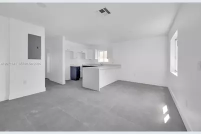 2770 NW 44 St, Miami, FL 33142 - Photo 9
