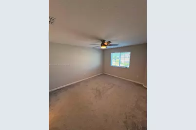 2835 Narcoossee Commons Way, Saint Cloud, FL 34771 - Photo 19