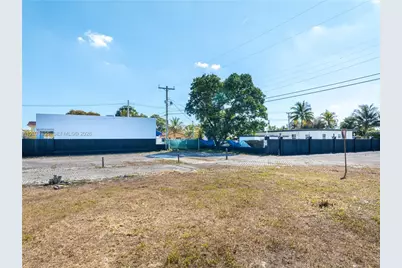 1450 NW 119th St, Miami, FL 33167 - Photo 17
