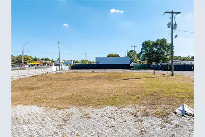 1450 NW 119th St, Miami, FL 33167 - Photo 9