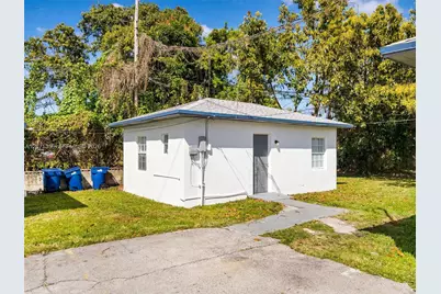 1239 NE 110th St, Miami, FL 33161 - Photo 5