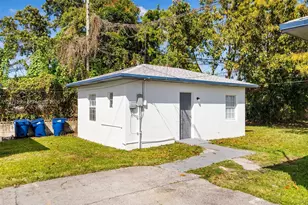 1239 NE 110th St, Miami, FL 33161 - Photo 5