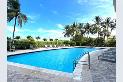 6515 Collins Ave #1801, Miami Beach, FL 33141 - Photo 19