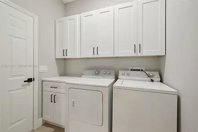 1018 SW Carolina Cir SW, Vero Beach, FL 32962 - Photo 61