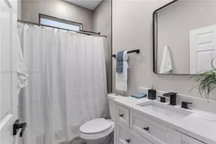 1018 SW Carolina Cir SW, Vero Beach, FL 32962 - Photo 31
