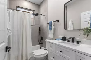 1018 SW Carolina Cir SW, Vero Beach, FL 32962 - Photo 47