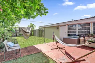 1477 NE 55th St, Fort Lauderdale, FL 33334 - Photo 39