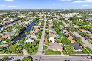 1477 NE 55th St, Fort Lauderdale, FL 33334 - Photo 9