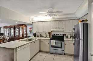 1477 NE 55th St, Fort Lauderdale, FL 33334 - Photo 21