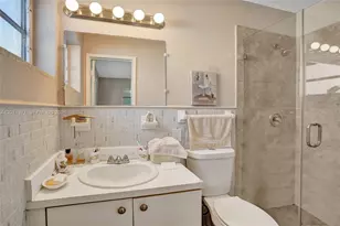 1477 NE 55th St, Fort Lauderdale, FL 33334 - Photo 17
