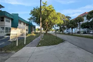 4801 NW 22nd Ct, Lauderhill, FL 33313 - Photo 3