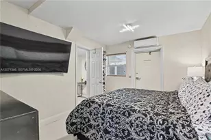 3538 SW 87th Ct, Miami, FL 33165 - Photo 29