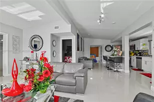 3538 SW 87th Ct, Miami, FL 33165 - Photo 7