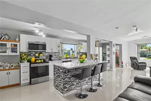 3538 SW 87th Ct, Miami, FL 33165 - Photo 21