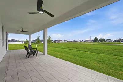 325 NE 15th Ter, Other City - In The State Of Florida, FL 33909 - Photo 45