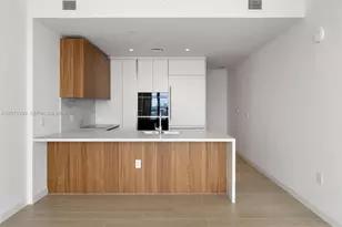 1400 Biscayne Blvd, Miami, FL 33132 - Photo 5