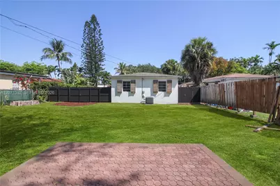 1958 SW 25th Ter #Rear, Miami, FL 33133 - Photo 21