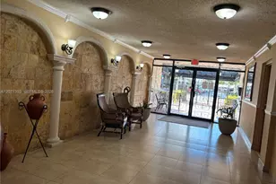 5033 NW 7th St, Miami, FL 33126 - Photo 7